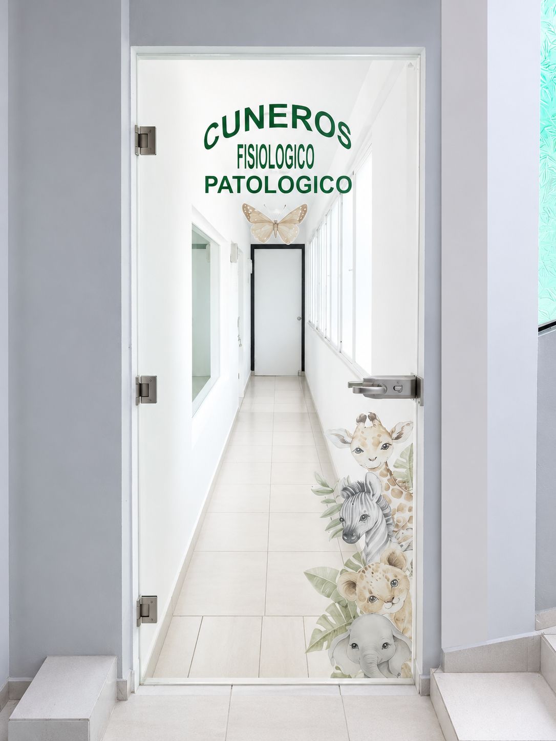 Entrada al área de cuneros